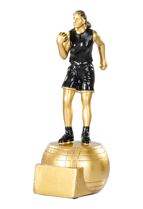 Trophäe Boulespielerin auf Kugelsockel 20cm