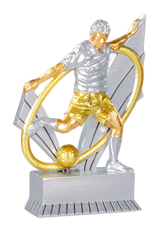 Trophäe Fußballspieler am Ball im Ring 12cm
