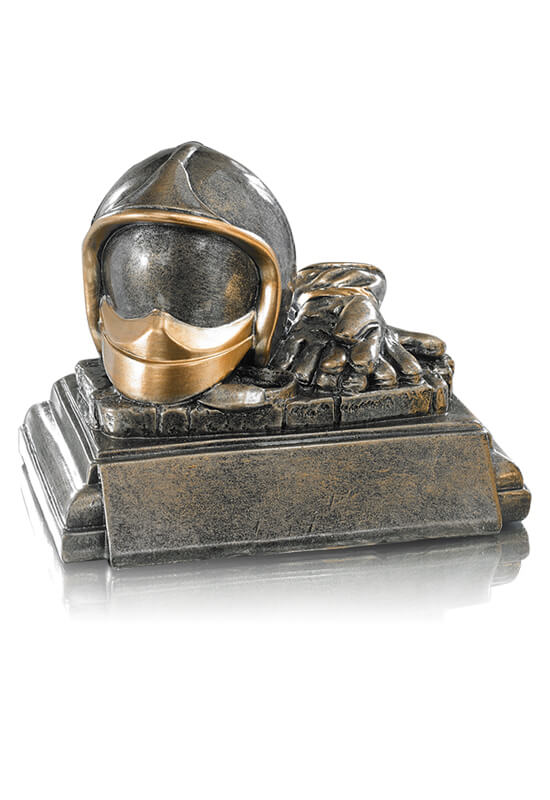 Trophäe Feuerwehrhelm mit Handschuhen 12cm