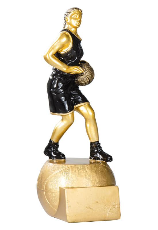 Trophäe Basketballspielerin auf Kugelsockel 20cm